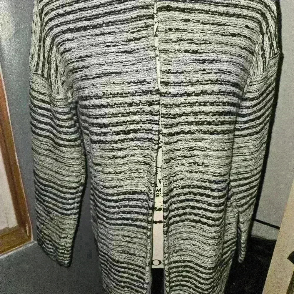 Cable & Gauge Womans Cardigan Sweater Size L - Picture 2 of 11